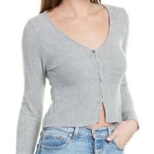 Socialite Women's Cropped Cardigan Sweater Large Grey NWT V-Neck Long Sleeve